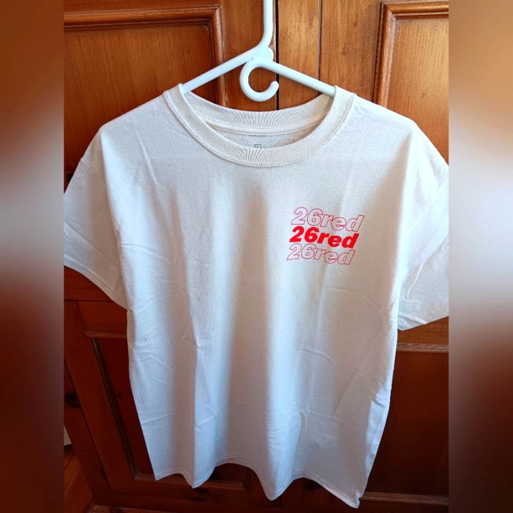 26 red tee ♥️
